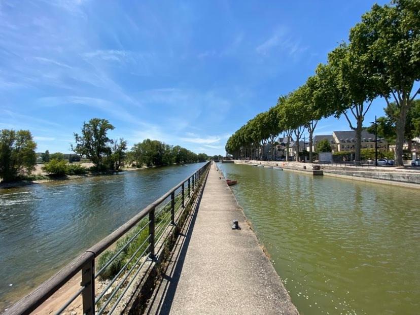 Temps De Voyage, Centre D'Orleans Διαμέρισμα Εξωτερικό φωτογραφία